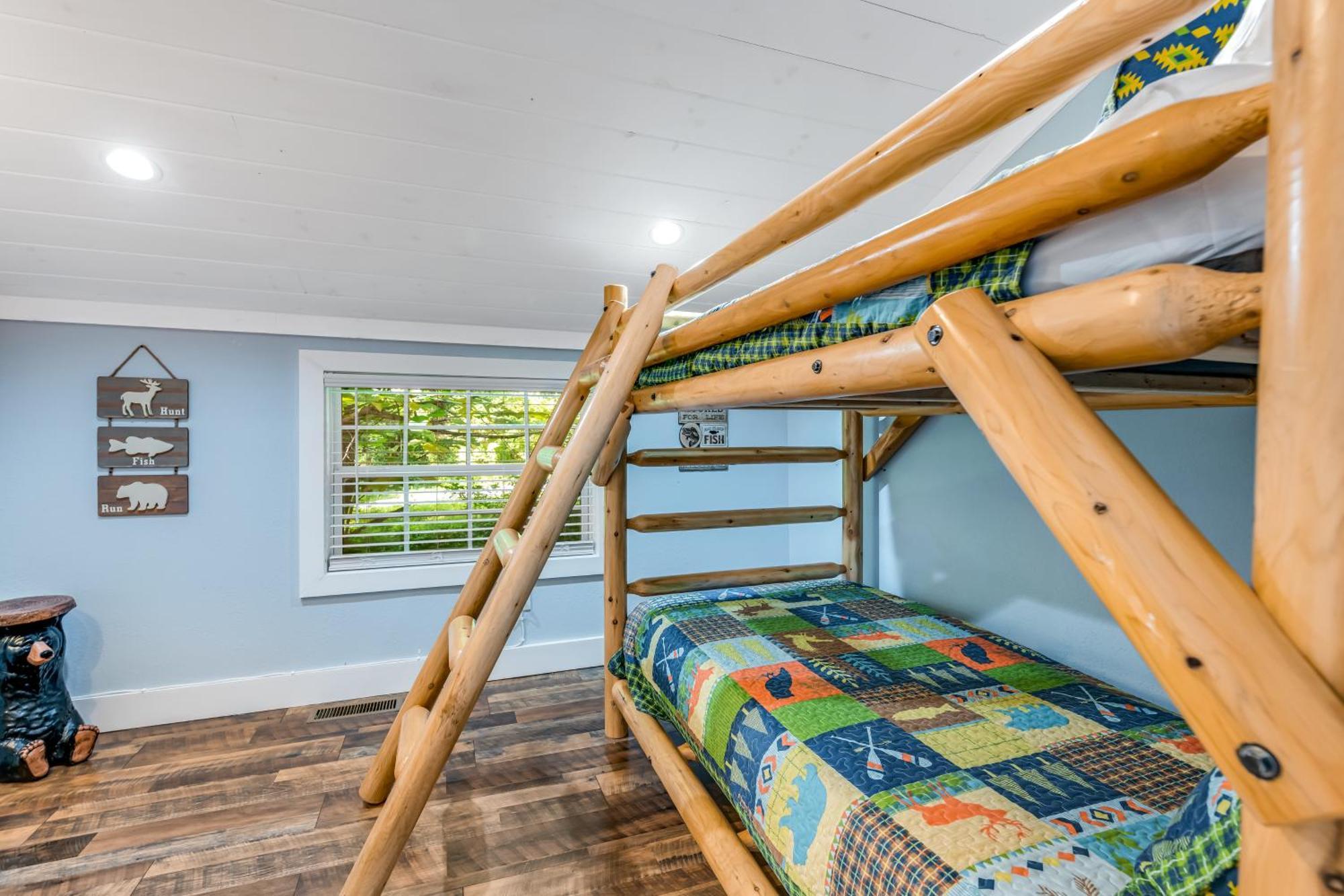 Serenity Cabin Pigeon Forge Extérieur photo
